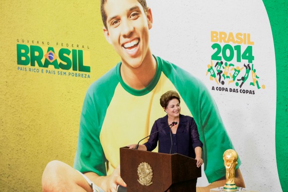 Imagem de Dilma escreve artigo sobre “A Copa das Copas” 